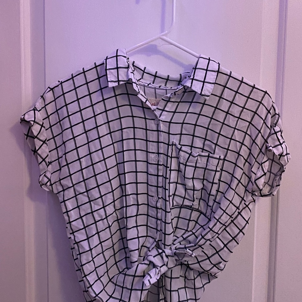 girl krazy trendy square-patterned button up tee